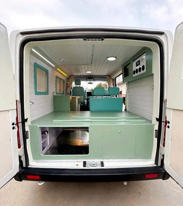 华辰Vanlife风露营房车 价格亲民 短轴低顶 可下地库-有驾