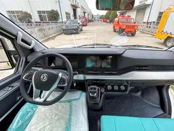 华辰Vanlife风露营房车 价格亲民 短轴低顶 可下地库-有驾