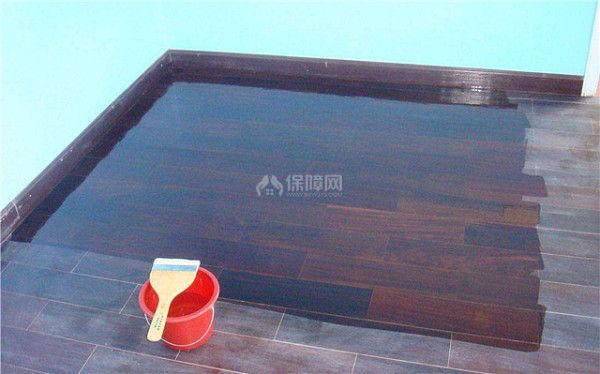 实木地板怎么保养 实木地板打蜡的四个步骤