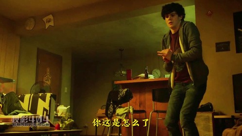 暴打箱男就能获得无限金币！《鬼作秀》 #电影解说 #惊悚
