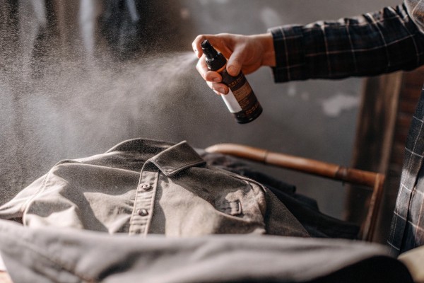 Use mosquito repellent to spray on clothes