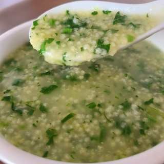 荠菜小米粥