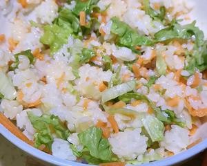 快手早餐—营养丰富的香煎米饼,解决剩米饭的做法 步骤2