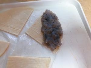 快手早餐虾滑手抓饼的做法 步骤2