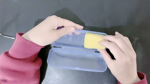 用过的眼镜盒别丢！和百洁布组合一下，精致漂亮还实用，太棒了