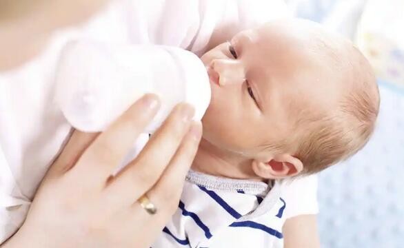 21个新生儿护理知识，非常实用，花钱都买不到！