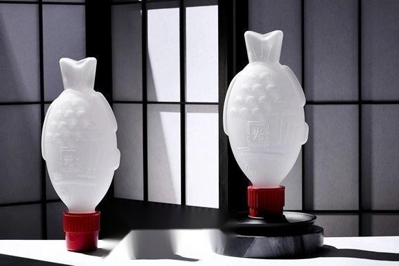 小鱼酱油瓶化身台灯!从环保理念出发设计而成 第5张