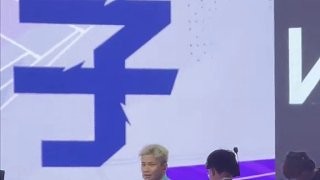 是的,我一直都是站着播的 #瓦赛来了 #瓦在青岛 #第四届无畏契约全国大赛总决赛 #DANK1NG