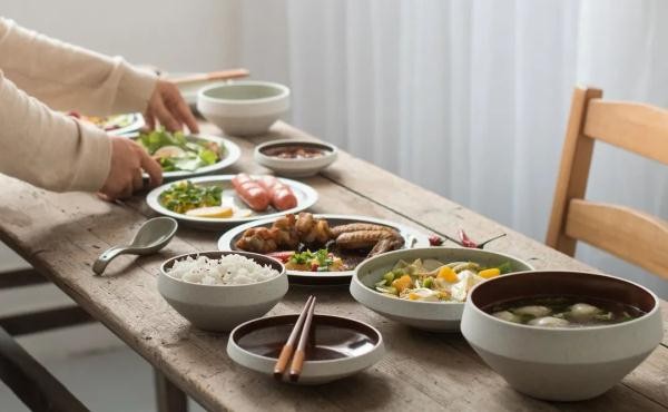 【实用知识】素食、粗粮、清淡饮食？这些“健康理念”爸妈可能用错了