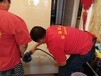 清洗布艺沙发、皮艺沙发保养