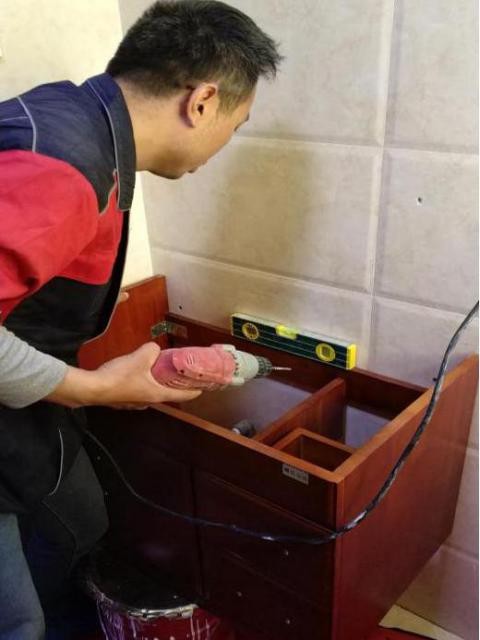 浴室柜的安装工艺流程及注意事项 第14张