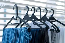 为什么阴干的衣服那么臭?这两种方法能有效去除衣物臭味图片