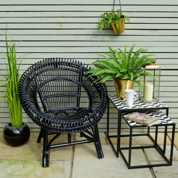 Black Wicker Chair homify 庭院 家具