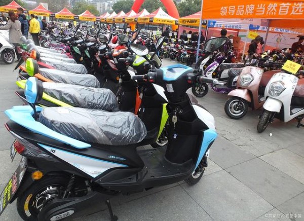 电动车充电策略：经常充电还是电量用完再充？-有驾