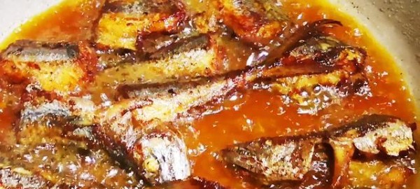 冷冻大黄花鱼的美味烹饪法（简单又可口的家常菜肴） 第1张