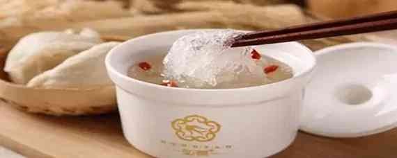 燕窝可以加入什么药材煲：汤及其搭配食材一览