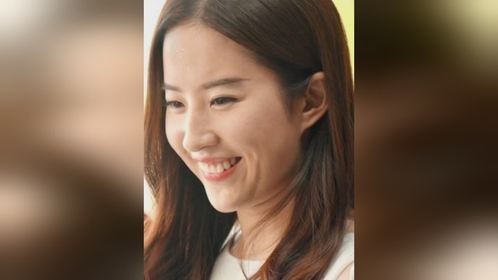 女人只是喝多两杯，没想到就变成狐妖