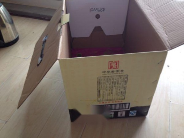 旧纸箱改造储物箱 第5张