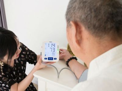 议百秒：海尔电子血压计，贴心呵护家人健康