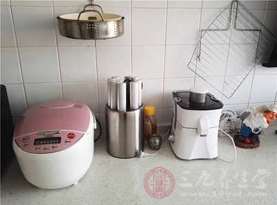 用品-厨房-吴佳佳拍-王妍雅修.jpg