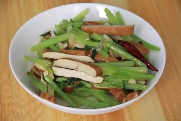 厨房小白的入门菜谱，下厨其实很简单的呢！