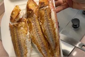 这个煎鱼的方法厨房小白特别友好~#简单易学 #健康饮食习惯 #厨房小白适合做的家常菜 #减脂人的一日三餐 #粤菜视频封面