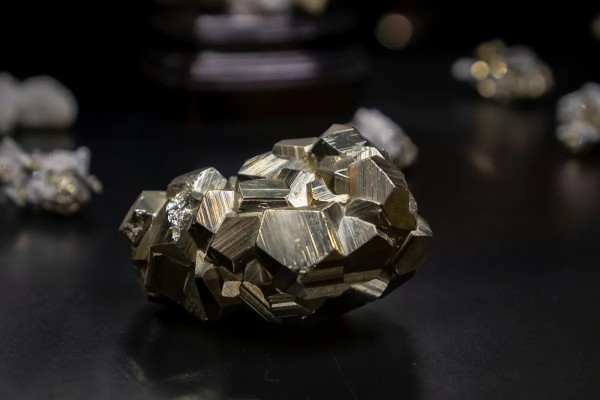 Luckycrystal20022