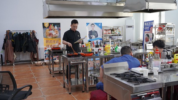 韩餐大排档烹饪技艺培训，从基础到精通的全面指南