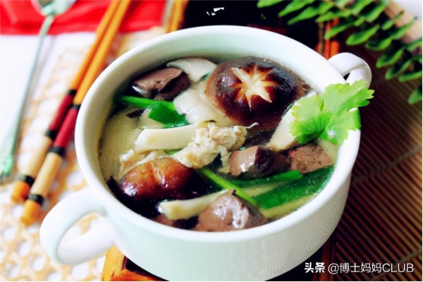 孕期贫血怎么吃？12道超级好吃的食谱，营养又补铁，附详细做法
