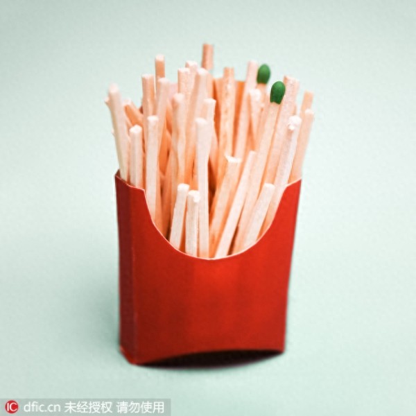 她把生活杂物变成了“美食” 不做骗纸可惜了