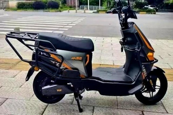 025年外卖小哥心头好！五款电动车实测出圈，榜首续航200公里仅-有驾