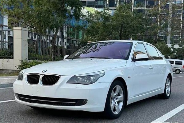 宝马 5系 2010款 520Li 领先型