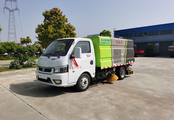 国六蓝牌东风途逸小型洗扫车(带京环)