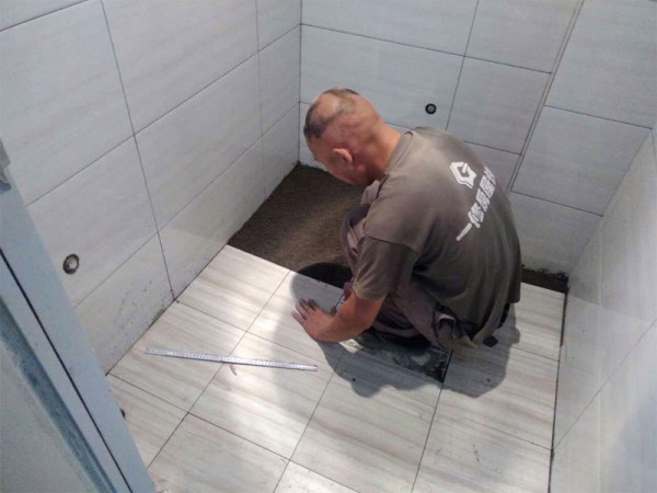 卫生间翻新