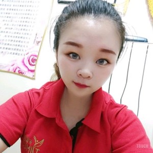 罗