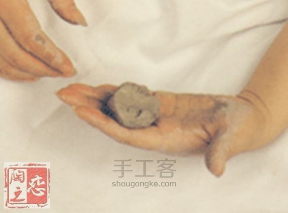 陶之恋--教你做一个陶瓷玫瑰 第1步