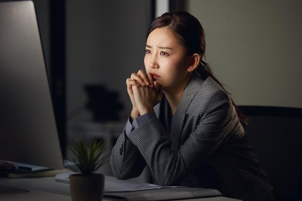 农村夫妻进城打工，因生活压力被迫分居：与生活的取舍 图1