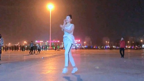 火遍全网的鬼步舞《跳成这样》墨尔本鬼步大师看了估计会哭