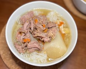 极简生活 当归清炖牛腱子(电饭锅1-2小时)的做法 步骤9