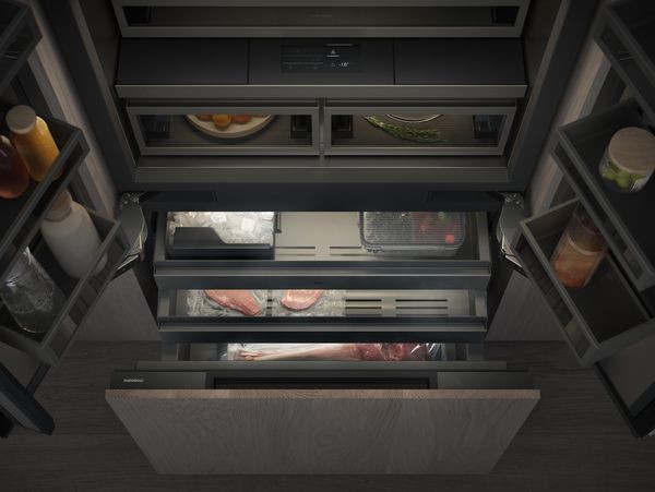 配备最先进的冷藏抽屉、恒温抽屉和冷冻室的新型嘉格纳 LUX 冷藏电器的视图