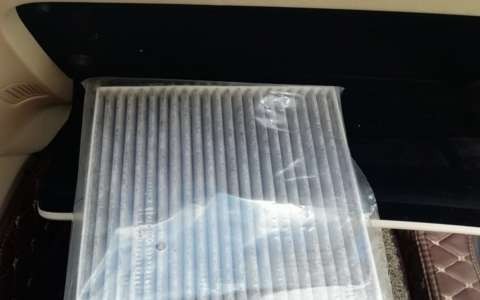 2017款众泰T700自己动手更换空调滤芯详细教程