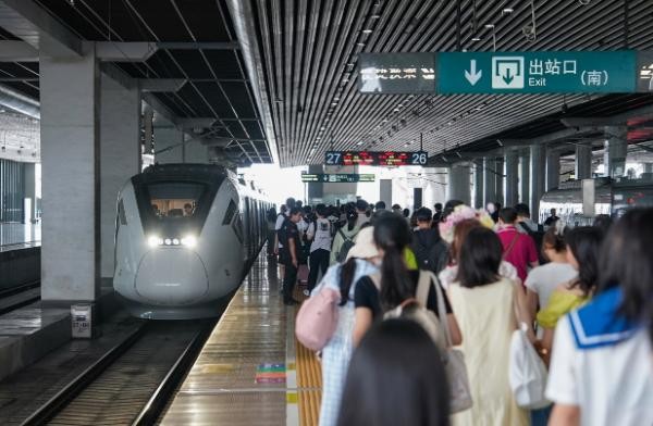 我是“大号地铁”，我同意你“丝滑”出行-有驾
