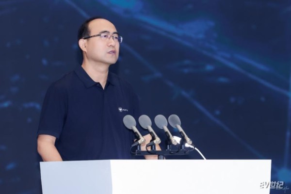 福田汽车2025年中商务会隆重召开 锚定世界一流战略目标