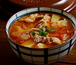 坤博砂锅西红柿土豆炖牛腩的做法