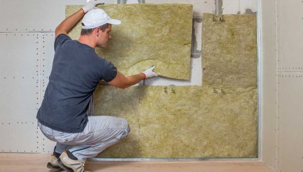 Guía completa de materiales aislantes en la construcción para un hogar energéticamente eficiente-3