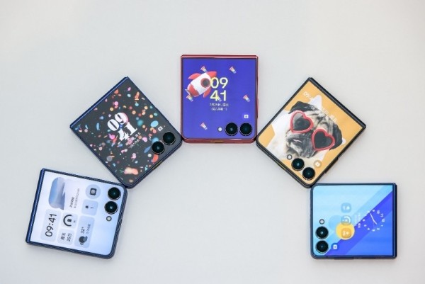 懒人福音!让三星Galaxy Z Flip7为你规划最佳吃喝玩乐路线