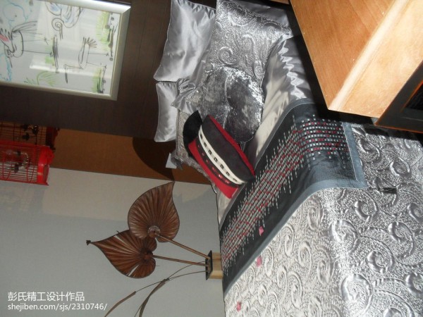 现代简约客厅布置