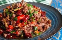 爆炒牛肉