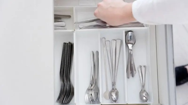 实用的厨房抽屉整理思路