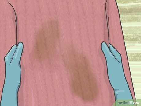 Step 2 检查想要干洗的衣物有多脏。